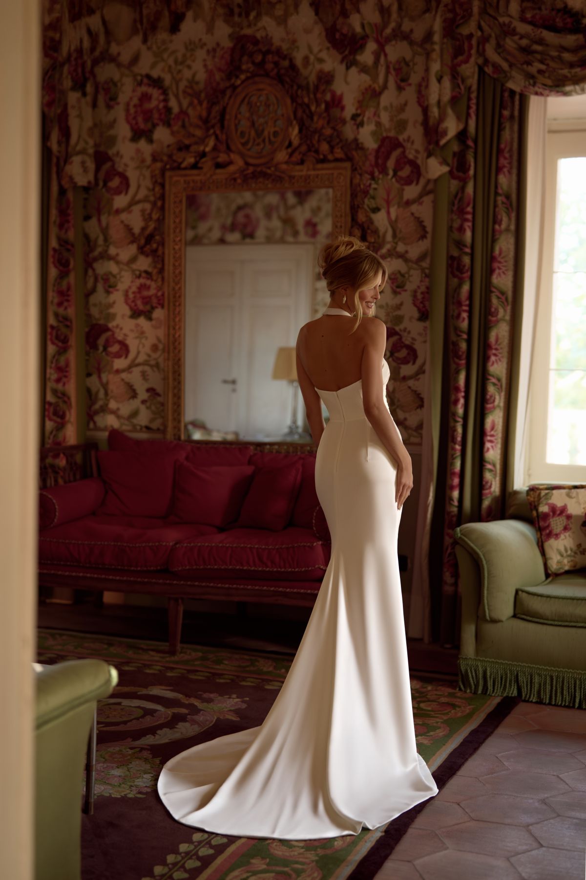 Virbel Neckholder Clean Fit and Flare